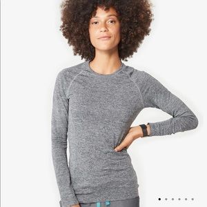 FIGS Women’s Graphite Salta Underscrub shirt XL